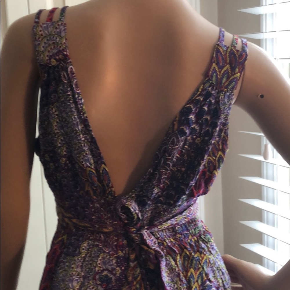 V-neck Colorful Dress - Picture 5 of 6